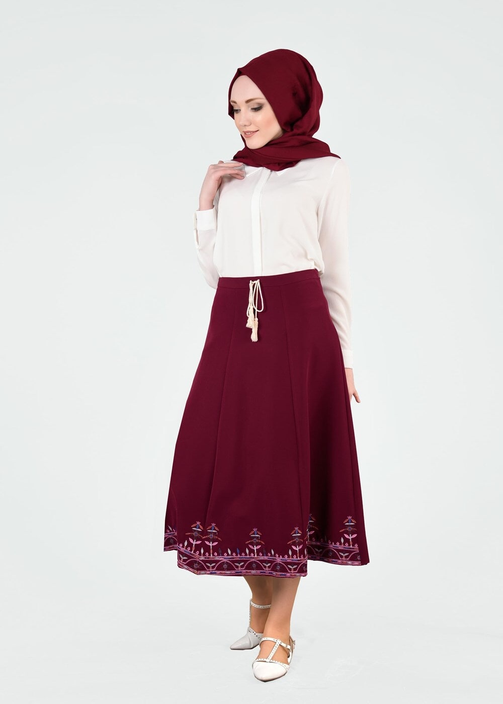 Tesettür giyim BORDO T 664 Nakış Detaylı Etek- İşler Collection