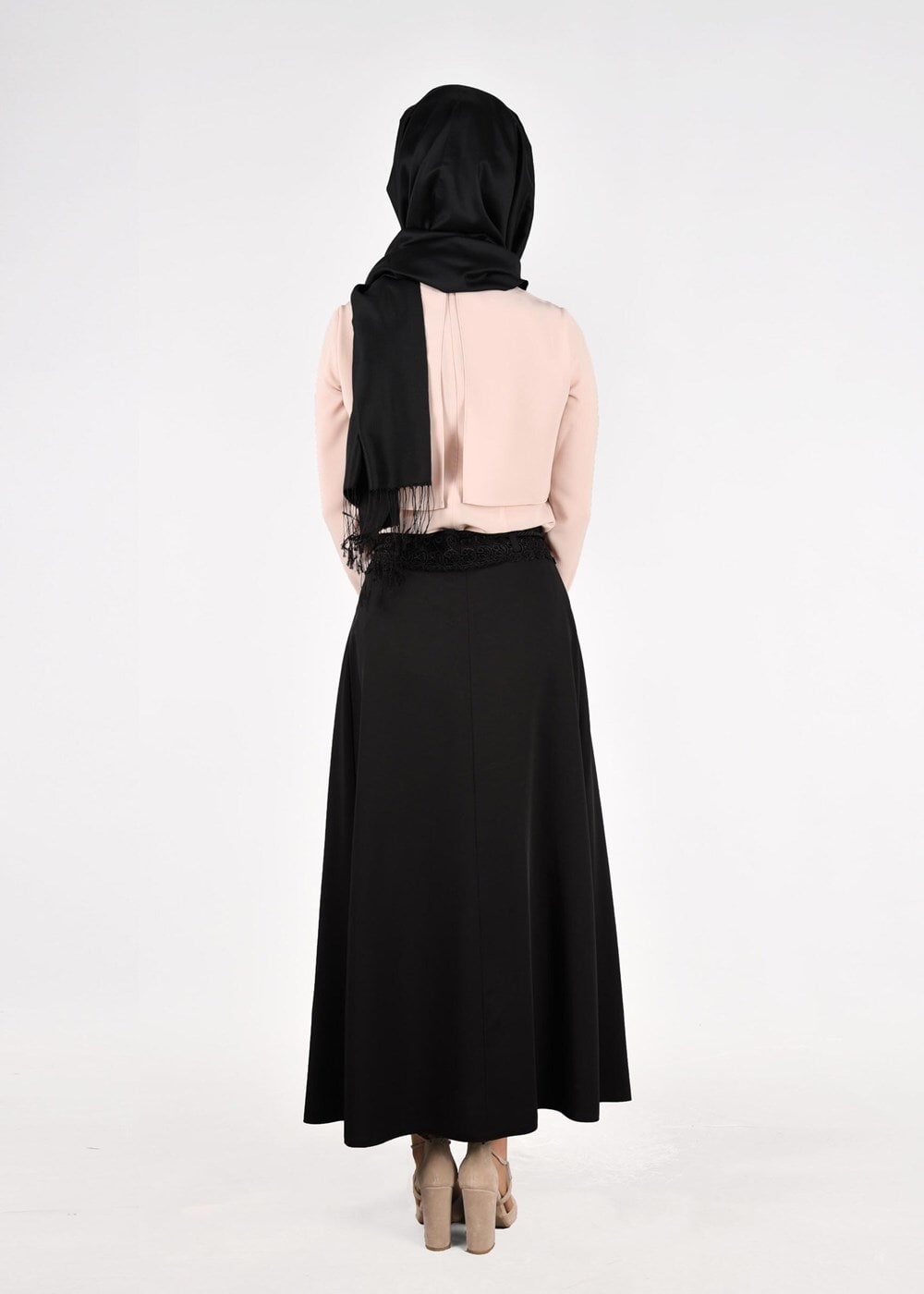 Tesettür giyim SİYAH T 693 Dantel Detaylı Etek-İşler Collection