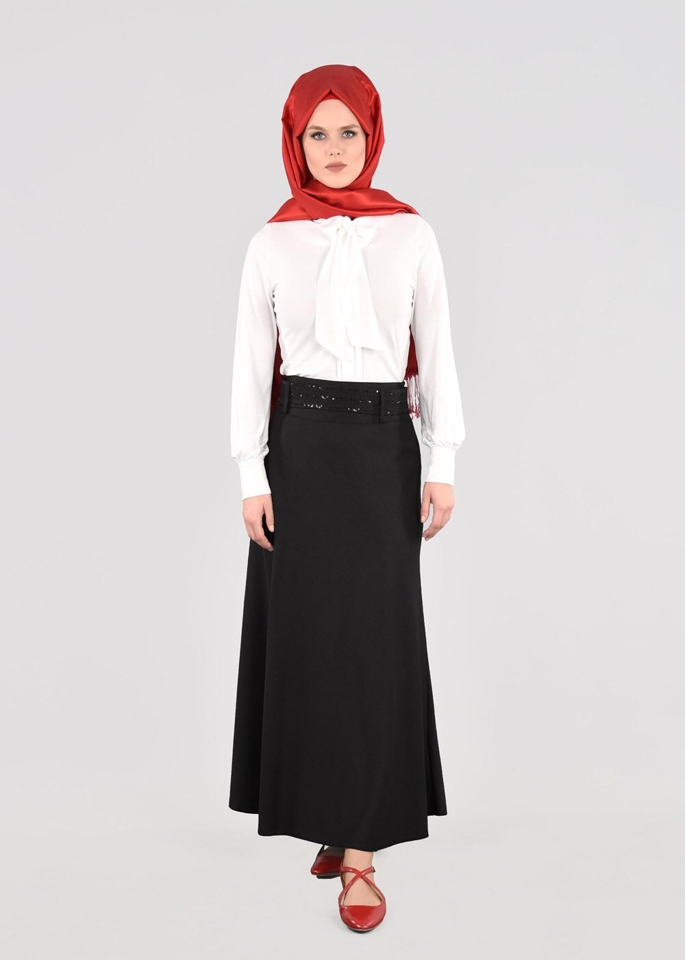 Tesettür giyim SİYAH T 793 Kuşak Kısmı Pul Detaylı Etek-İşler Collection