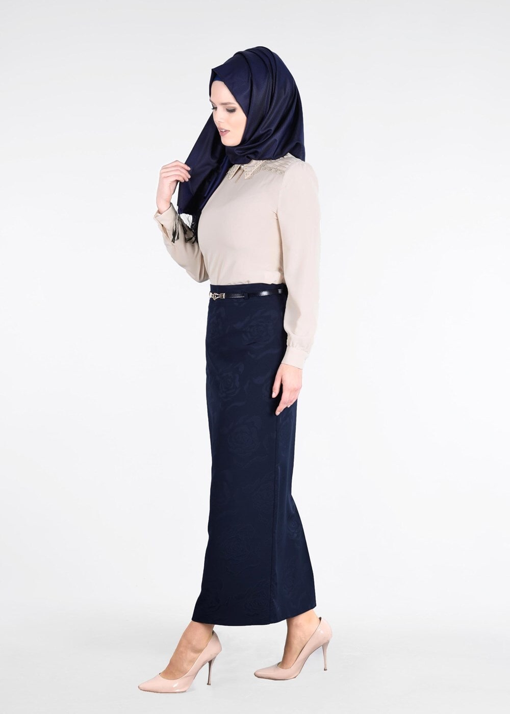Vêtements hijab BLEU MARINE T 3814 Işıl Lıfe-Gül Desenli Etek