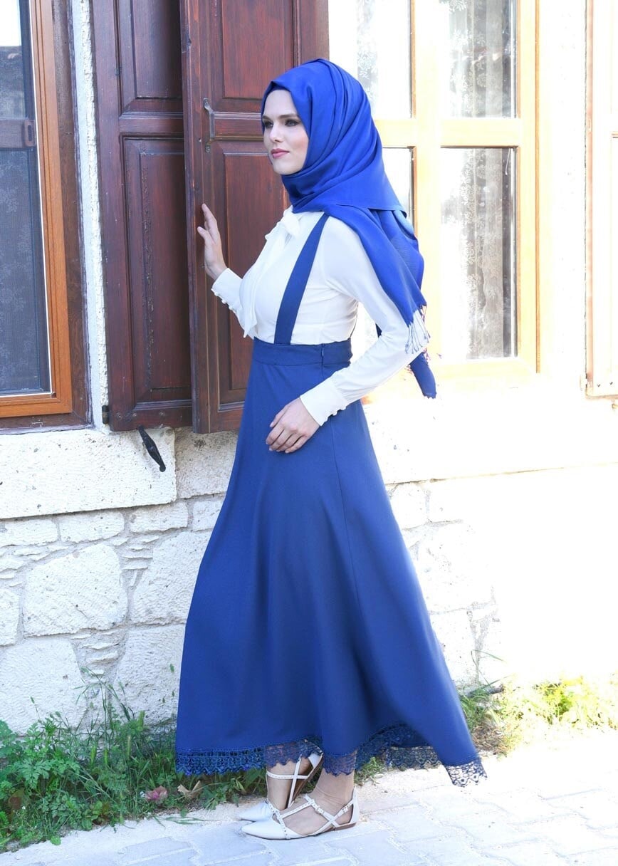 Hijab clothing NAVY BLUE T 7024 Işıl Lıfe-Güpür Detaylı Etek