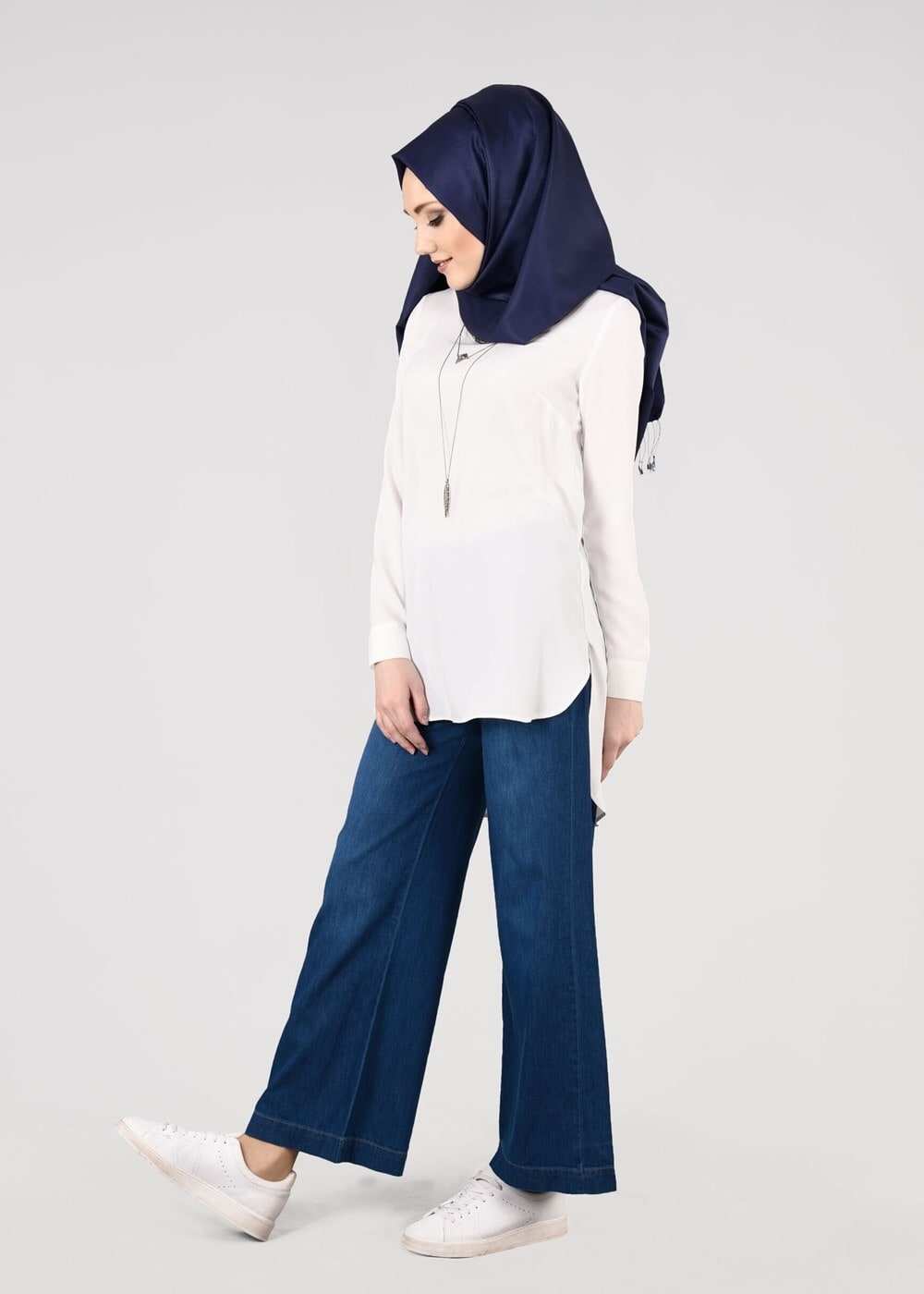 Tesettür giyim LACİVERT T 3252  Kuşaklı  Bol Paça Pantolon-Magazin