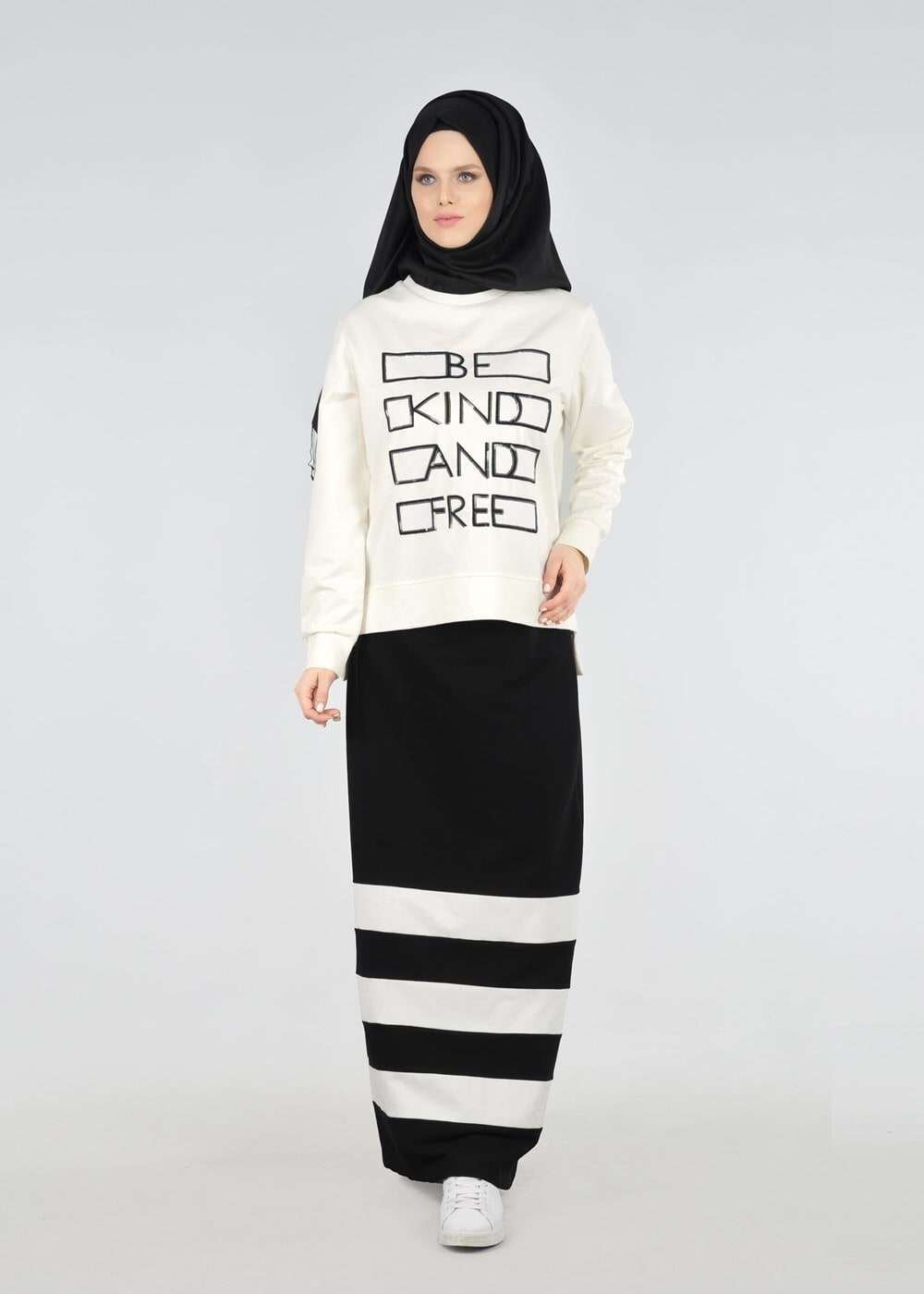 Tesettür giyim KREM Pul Detaylı 2&prime;li Etekli Takım 6531 