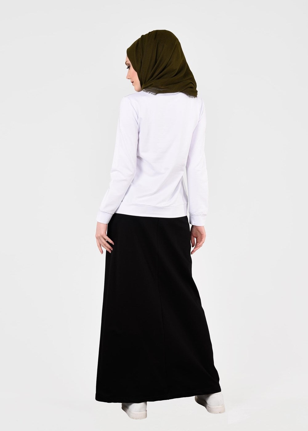 Tesettür giyim SİYAH T 9241 Bwest- Nakış Detaylı 2&prime;li Etekli Takım