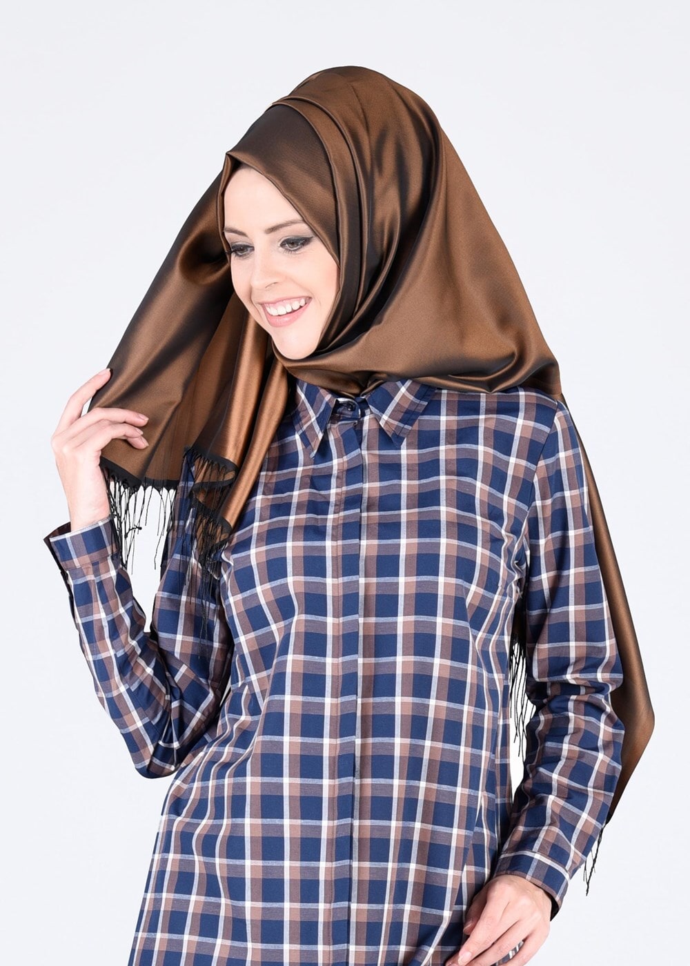 Tesettür giyim KAHVE T 76215-1 Allday- Gizli Patlı Ekoseli Tunik