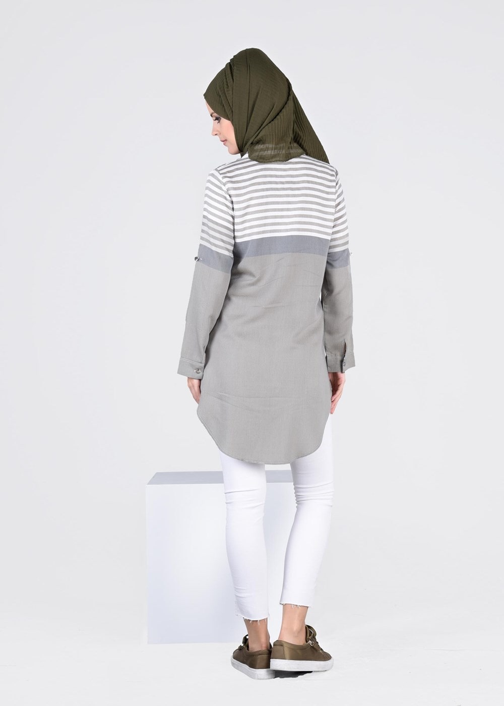 Tesettür giyim HAKİ T 4696-1 Çizgi Detaylı Tunik-Yılmazlar