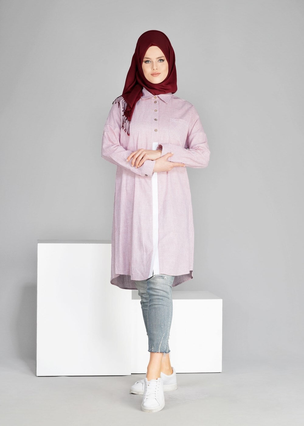 Tesettür giyim BORDO T 66115  Allday-Düğme Detaylı Tesettür Tunik