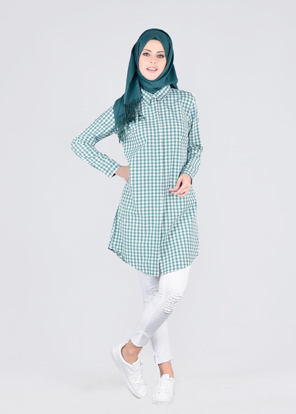 Tesettür giyim YEŞİL T 76215  Allday- Gizli Patlı Ekoseli Tunik