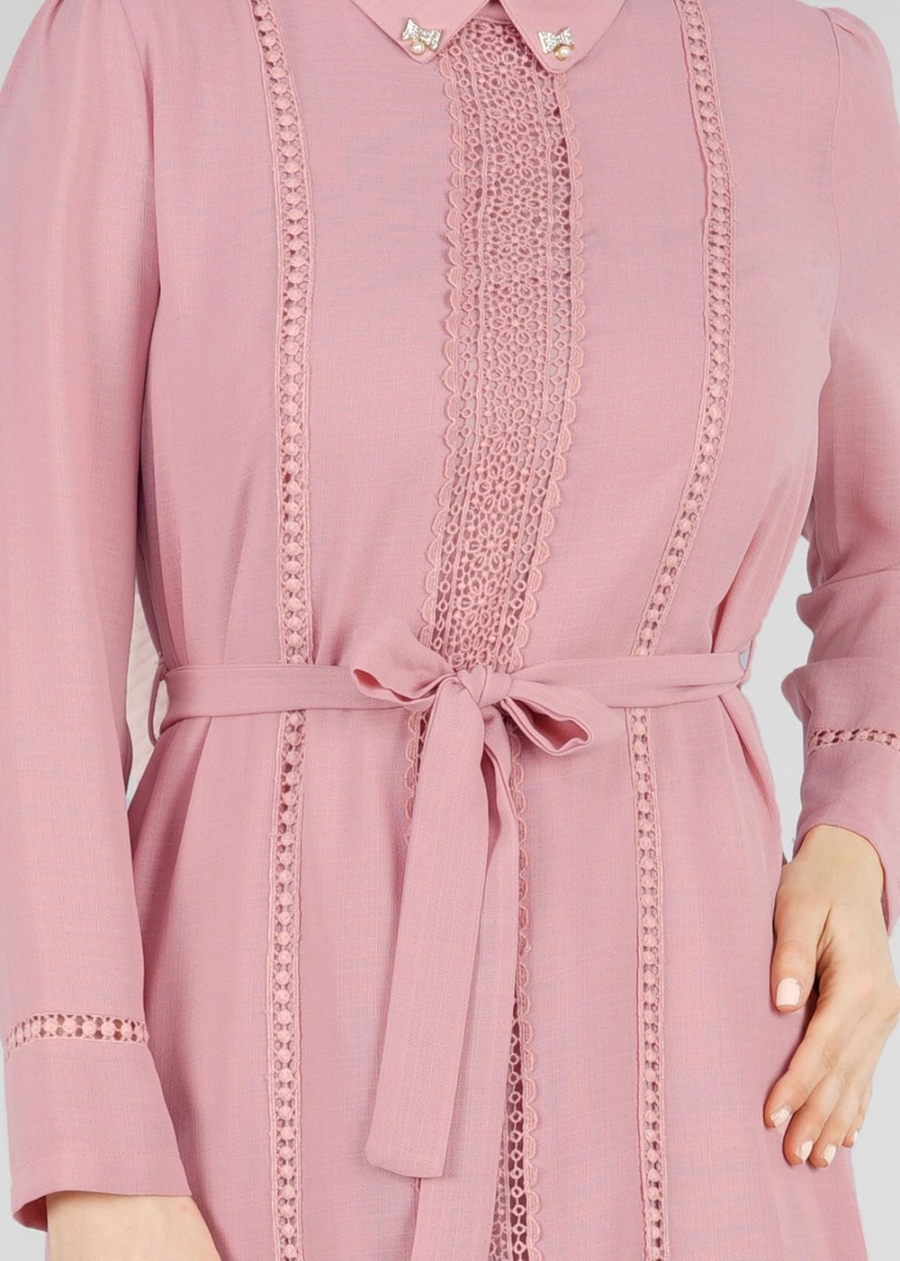 Hijab clothing POWDER T 0028 Stilife- Güpür Detaylı Tunik