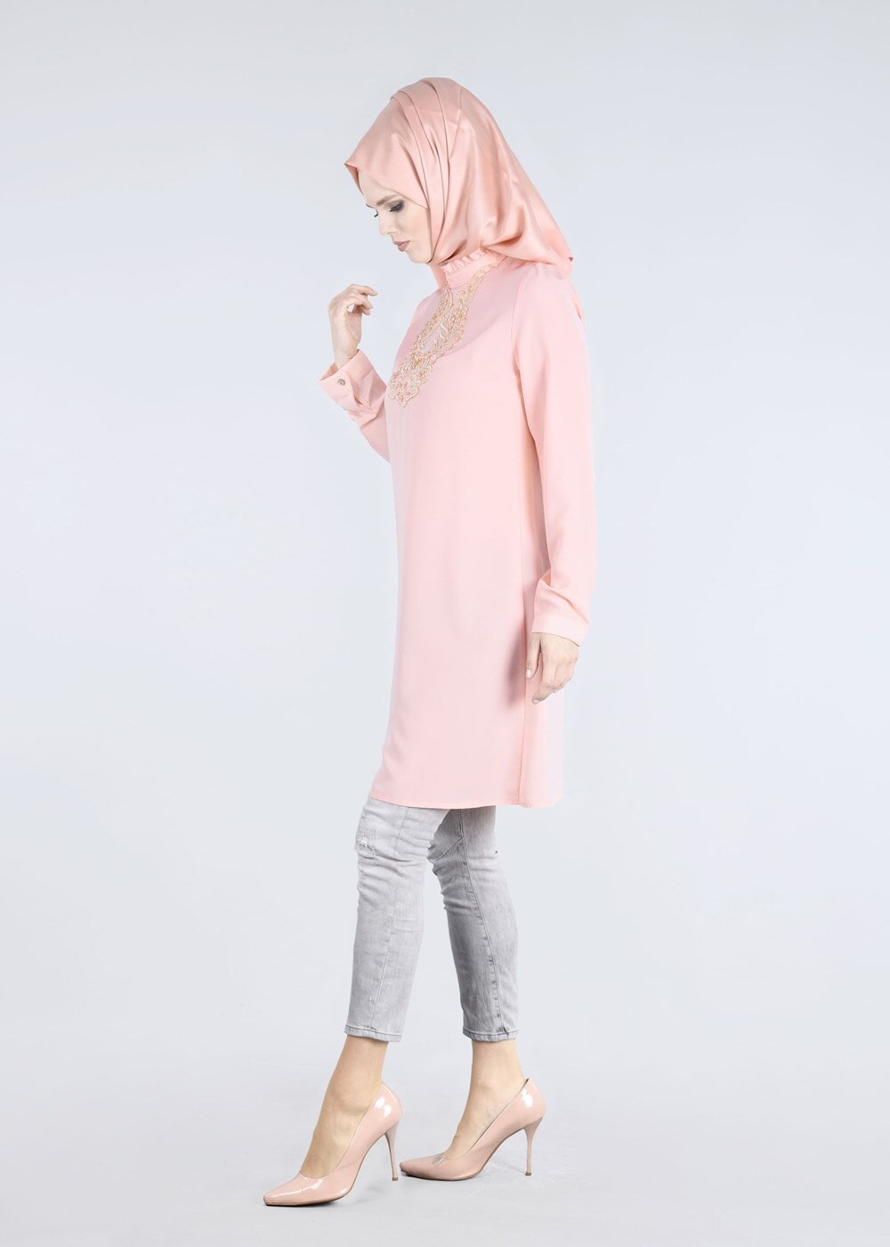 Hijab clothing POWDER T 0031 Gürbüz-Boncuk İşlemeli Tunik