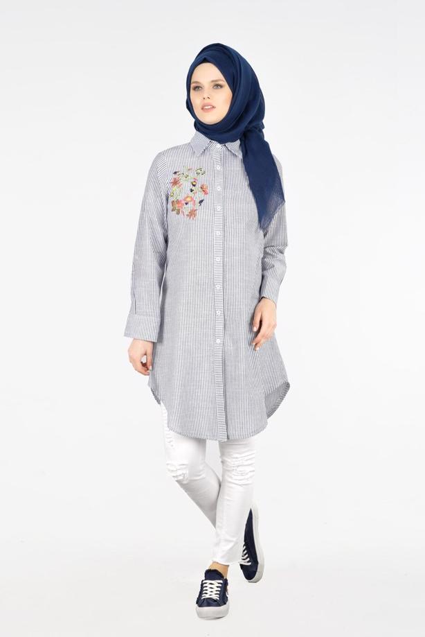 Vêtements hijab  T 356 Miss Puan-Çizgi Desenli Tunik - TRENDTESETTÜR