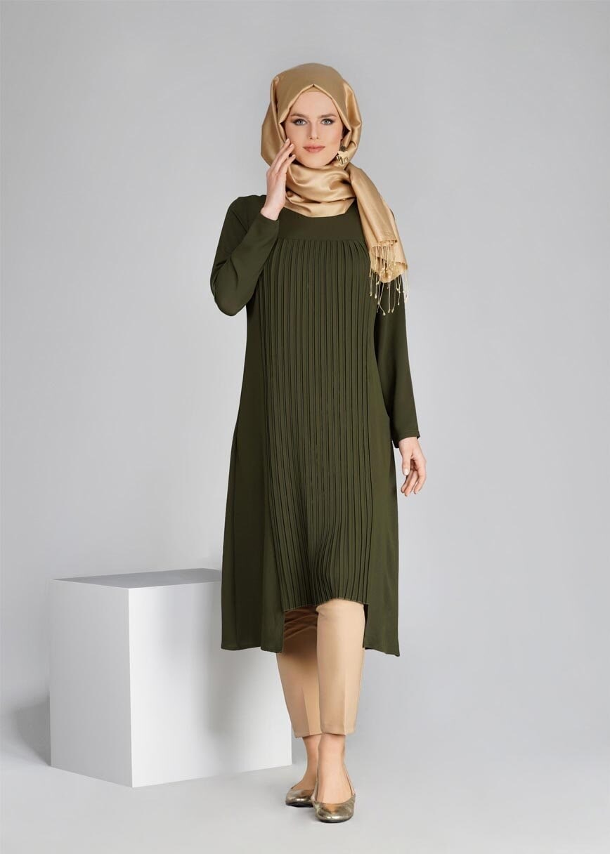 Tesettür giyim HAKİ T 968 Piliseli Tesettür Tunik-Hewes Line