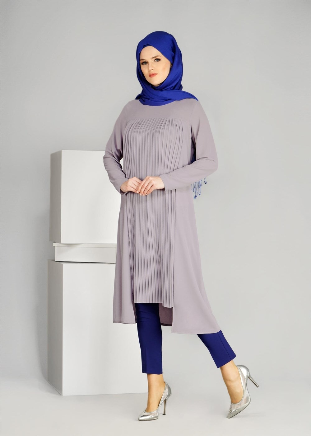 Tesettür giyim BEJ T 968 Piliseli Tesettür Tunik-Hewes Line