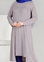 Tesettür giyim BEJ T 968 Piliseli Tesettür Tunik-Hewes Line
