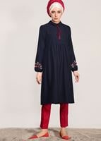 Hijab clothing NAVY BLUE T 0991 Nakış Detaylı Salaş Tunik-Yılmazlar