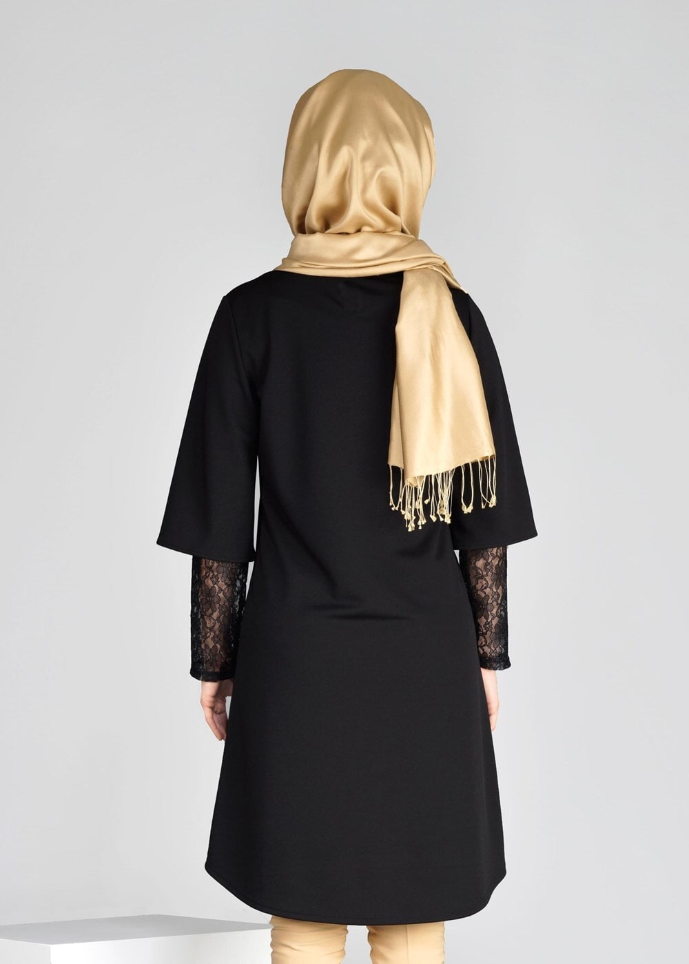 Tesettür giyim SİYAH T 1041  Dantel Detaylı Tunik-ModaBu