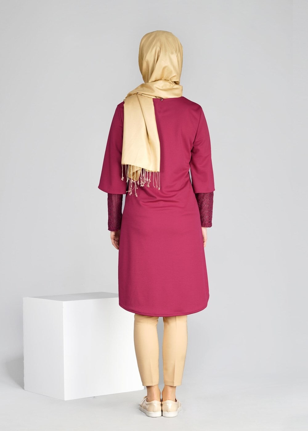 Tesettür giyim MOR T 1041  Dantel Detaylı Tunik-ModaBu