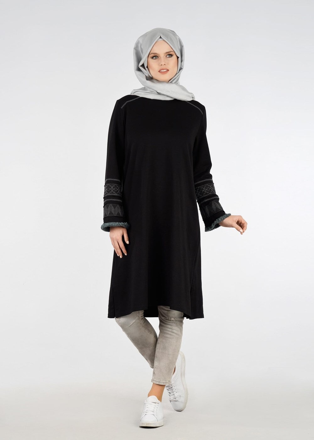 Tesettür giyim SİYAH T 2115 Allday-Kol Detaylı Tesettür Tunik
