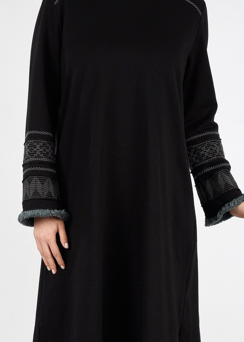 Tesettür giyim SİYAH T 2115 Allday-Kol Detaylı Tesettür Tunik