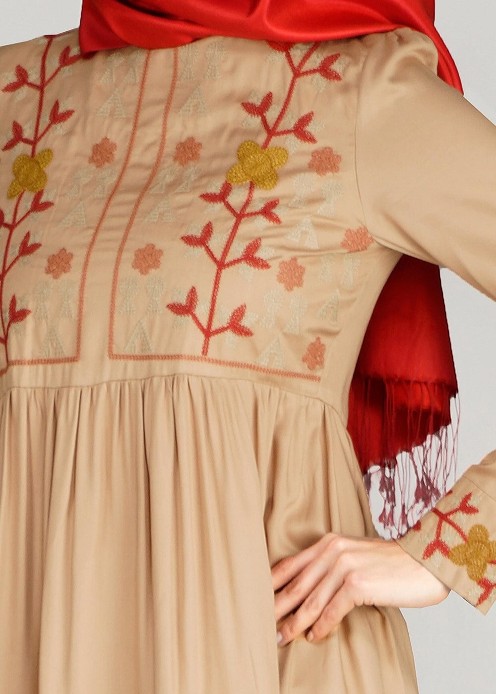 Vêtements hijab BRUN T 3151 ModaHanne- Etnik Desen Tunik