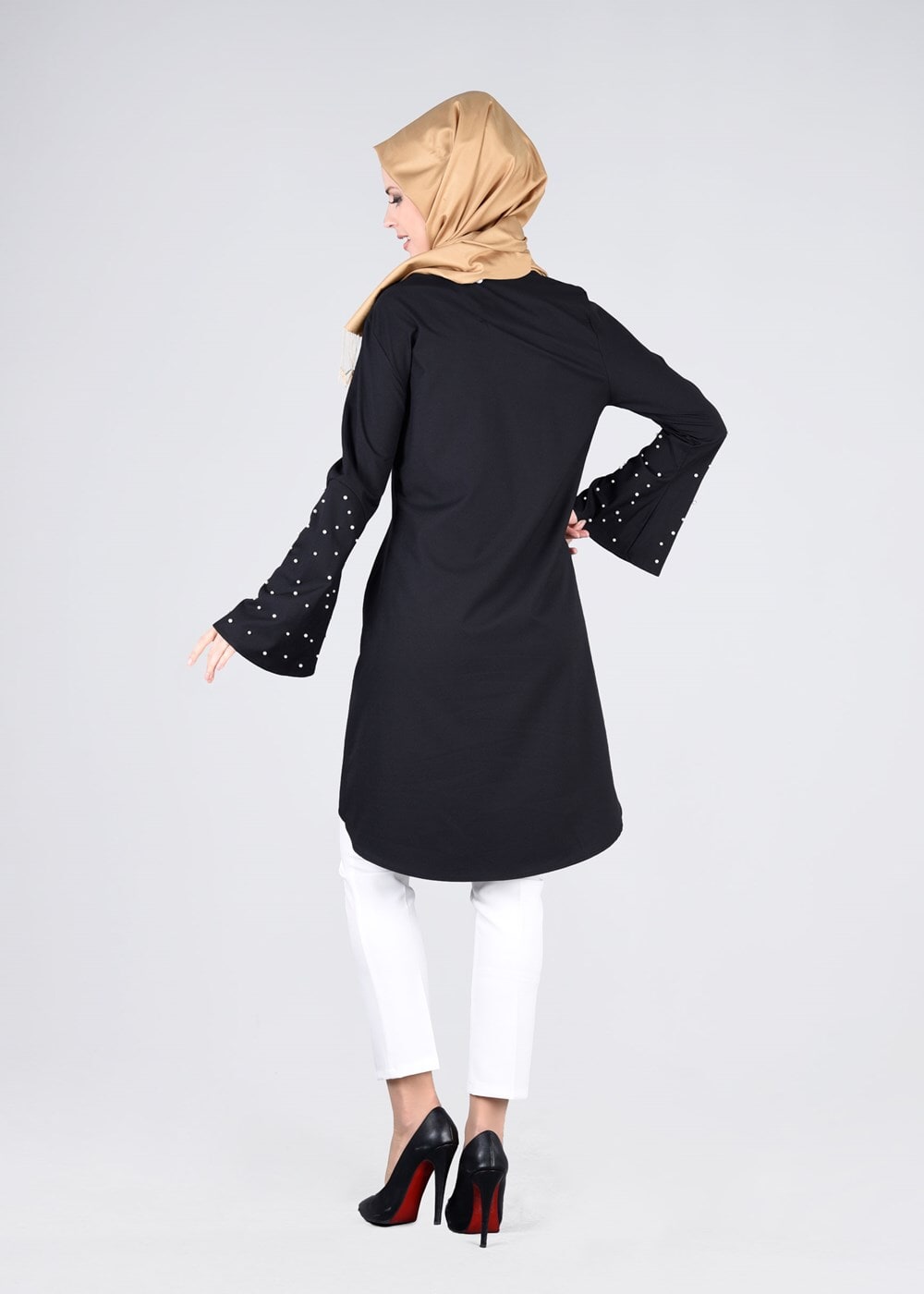 Tesettür giyim SİYAH T 6441 ModaBu- İncili Tesettür Tunik