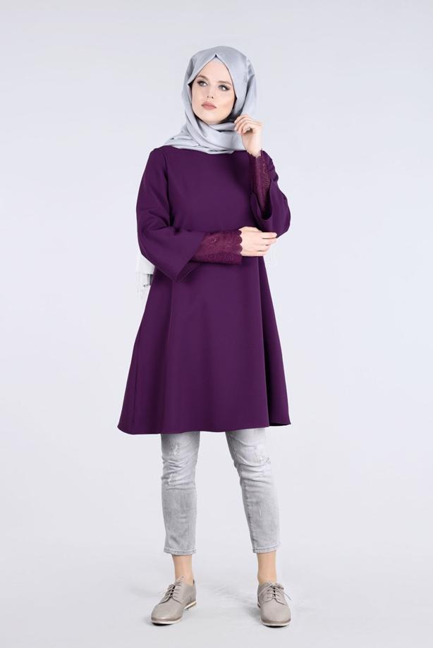Tesettür giyim  T 6548 Mısra-Kol Ucu Güpürlü Tunik - TRENDTESETTÜR