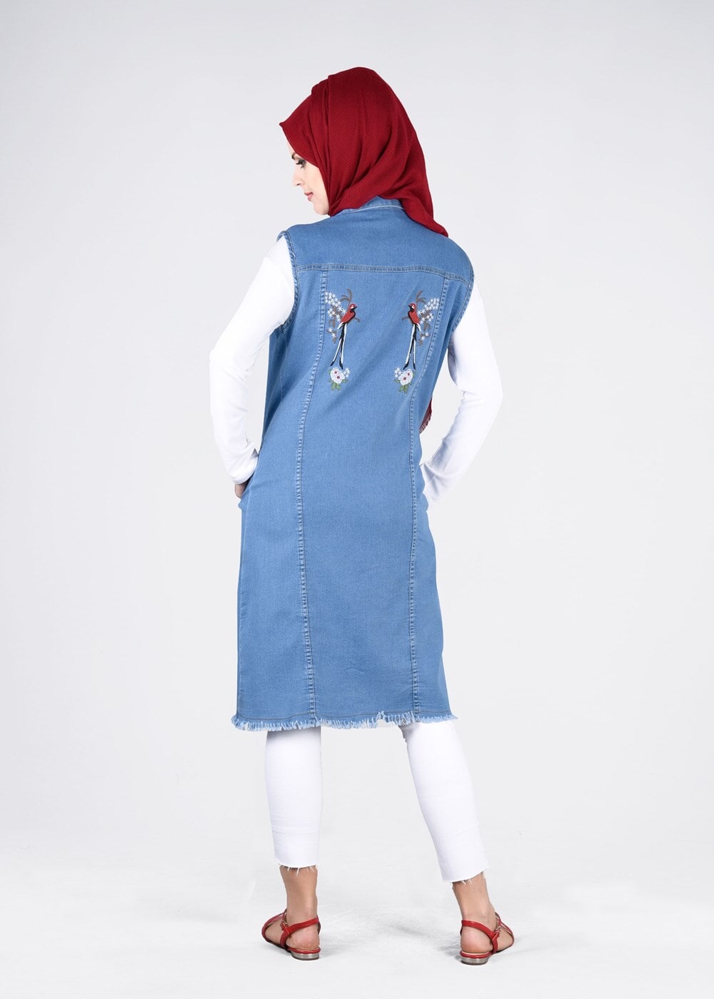 Hijab clothing NAVY BLUE T 1965 Yılmazlar- Nakış Detaylı Yelek