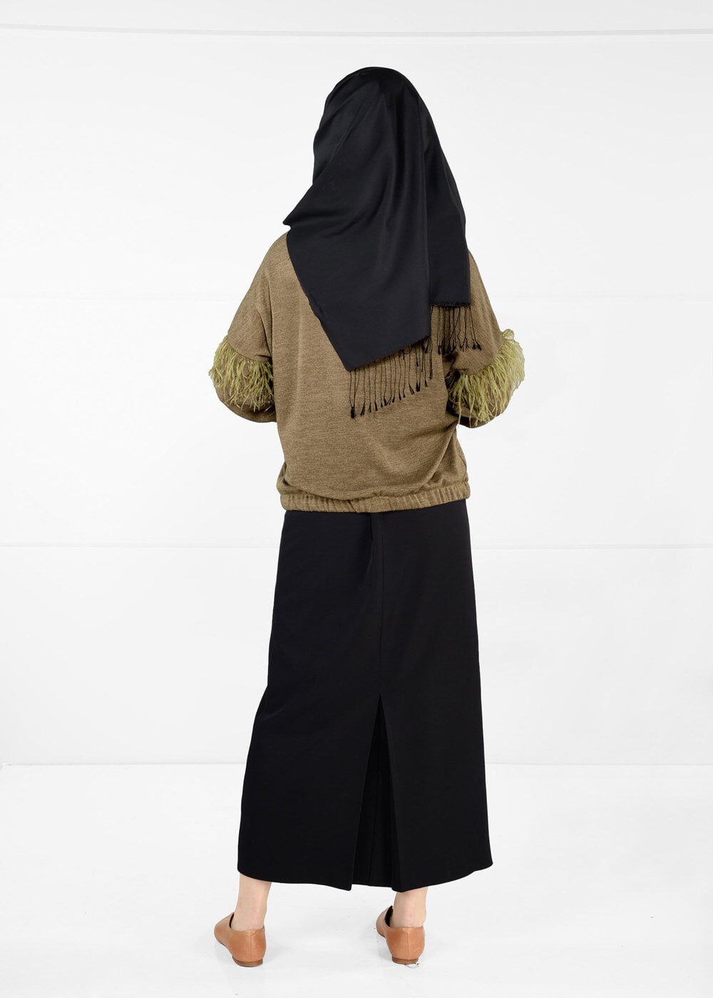 Tesettür giyim TABA KOLLARI TÜY DETAYLI BLUZ 56551