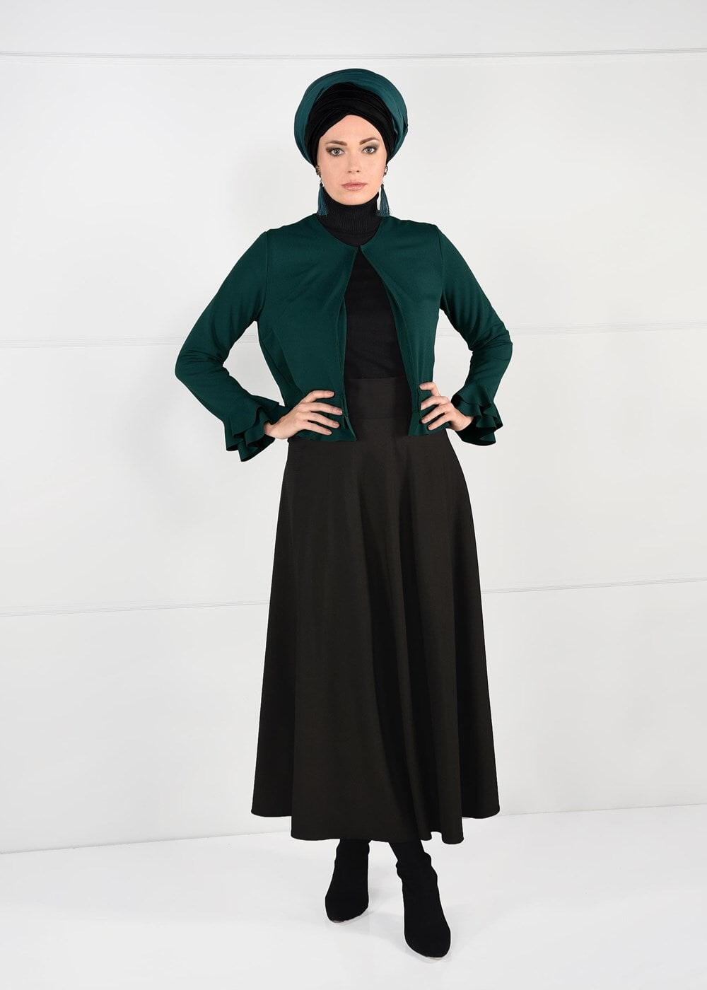 Tesettür giyim YEŞİL VOLANLI BLUZ 1186