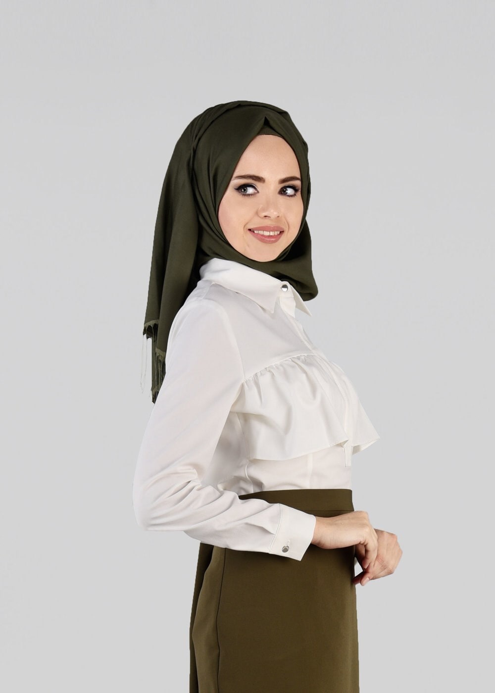 Tesettür giyim KREM VOLAN DETAYLI BLUZ 4783