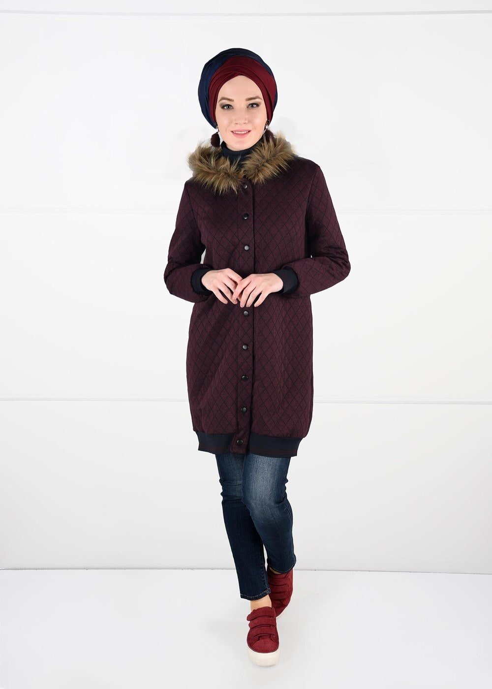 Tesettür giyim BORDO KÜRKLÜ KAPÜŞONLU CEKET 09341