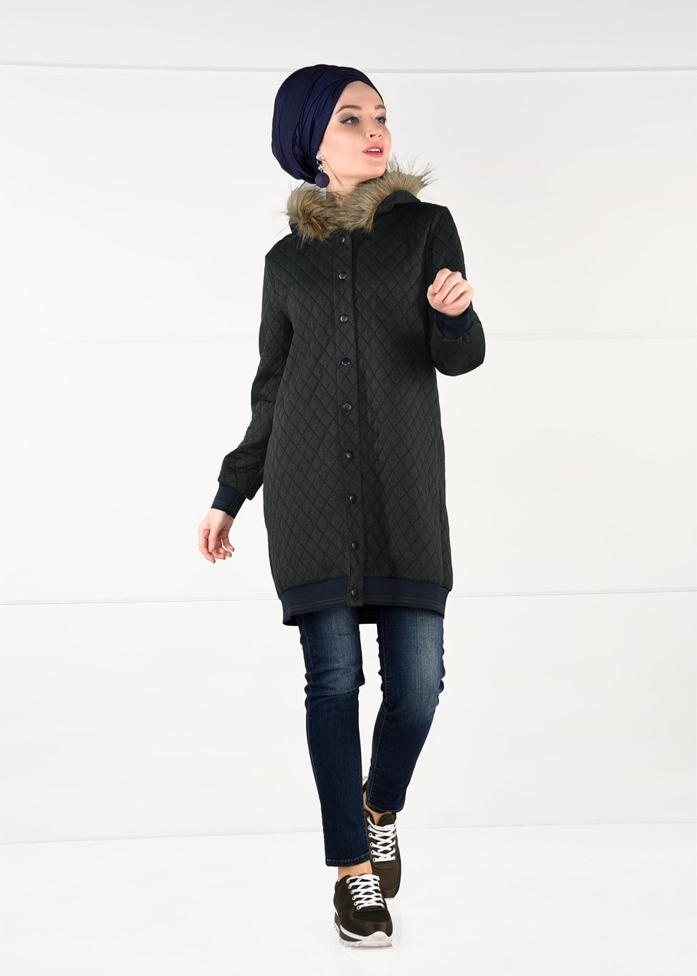 Tesettür giyim HAKİ KÜRKLÜ KAPÜŞONLU CEKET 09341