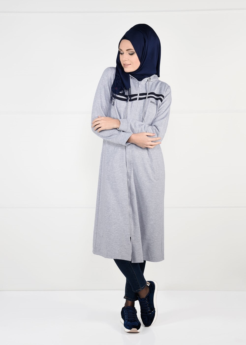 Tesettür giyim GRİ ÖNDEN FERMUARLI SPOR CEKET 4151 