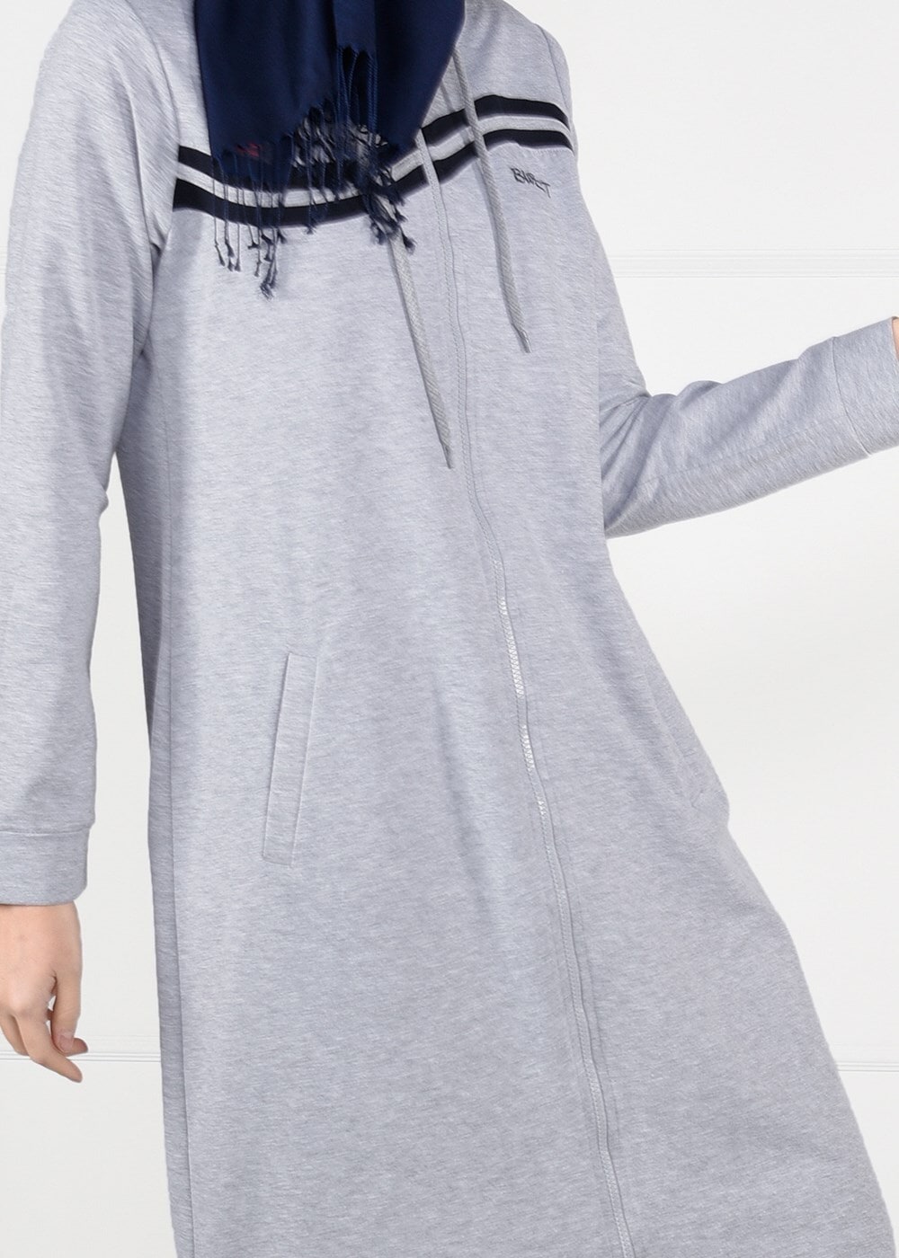 Tesettür giyim GRİ ÖNDEN FERMUARLI SPOR CEKET 4151 