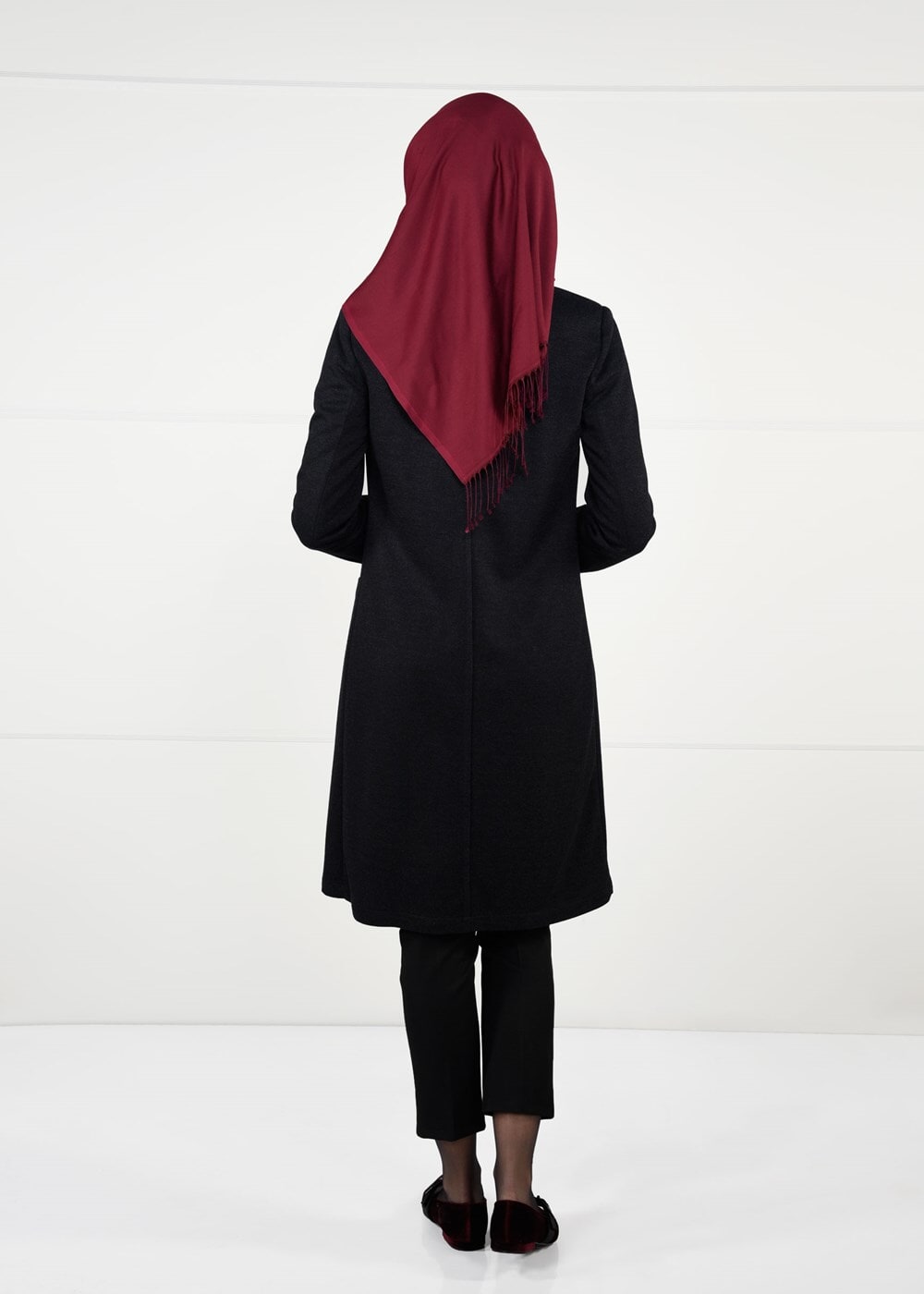 Tesettür giyim SİYAH ARMA DETAYLI DÜĞMELİ CEKET 4899 