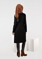 Tesettür giyim SİYAH DÜĞMELİ CEKET 4953 