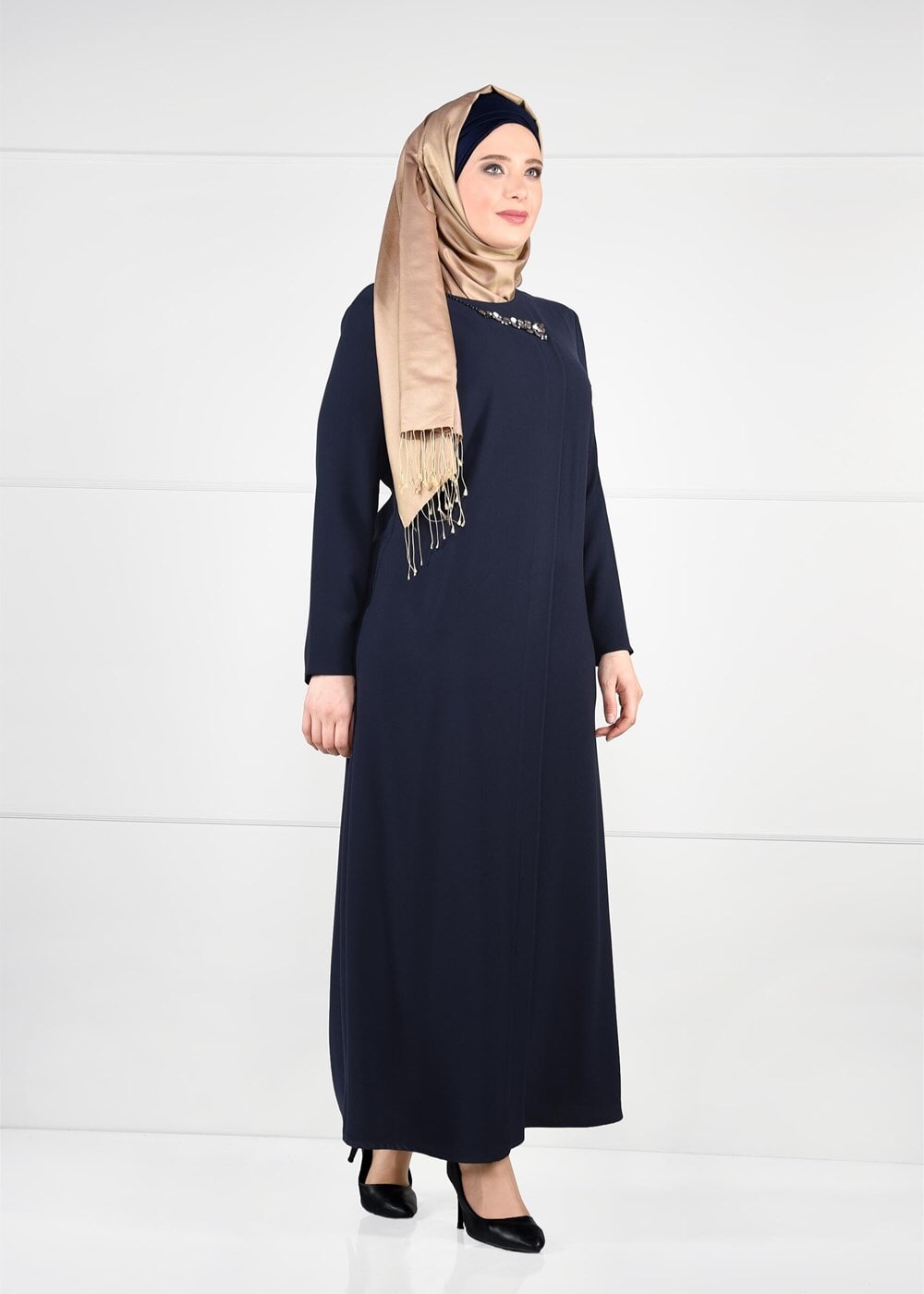 Vêtements hijab BLEU MARINE ROBE À EMBELIE 2646 