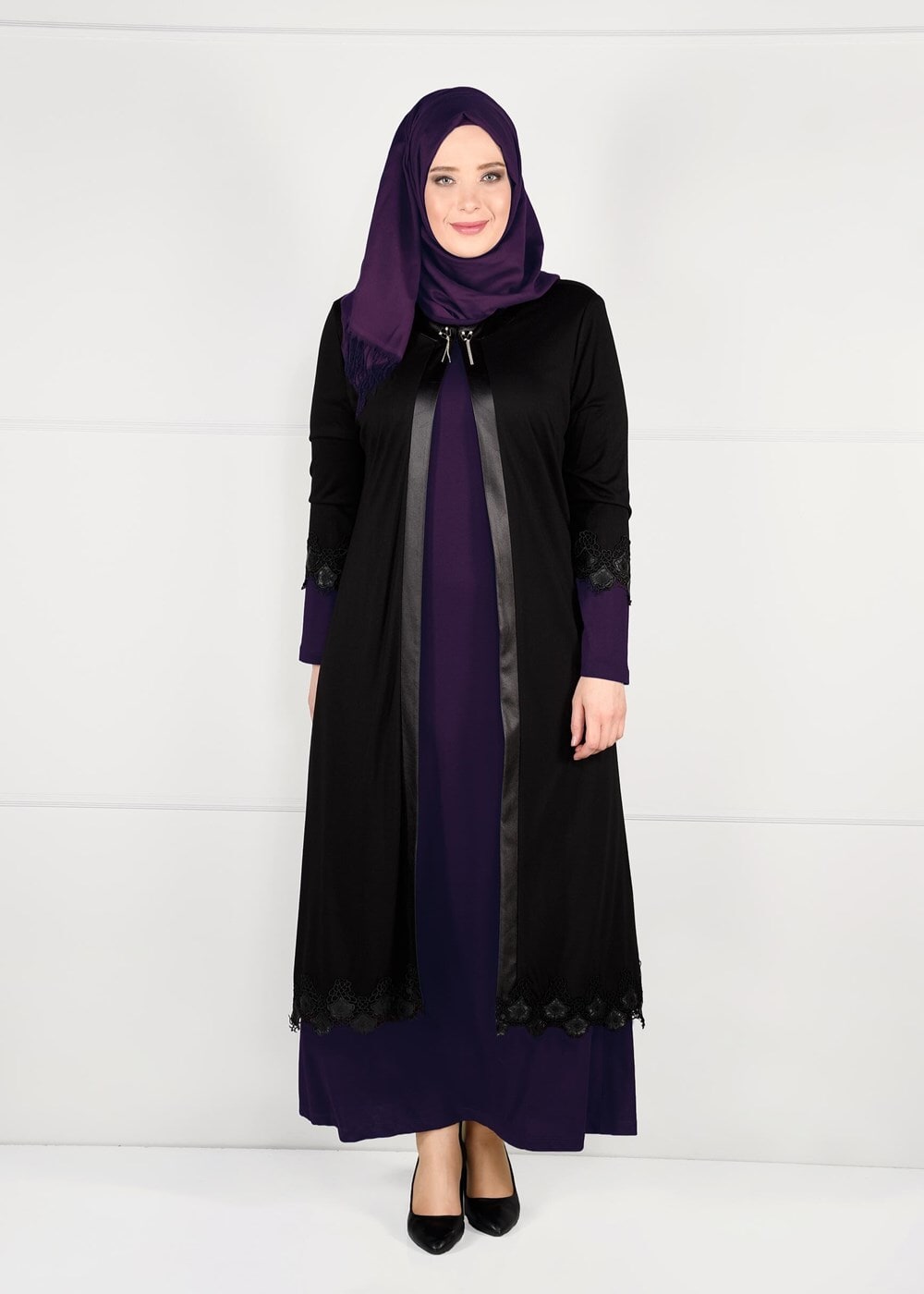 Tesettür giyim MOR DERİ BİYE ŞERİTLİ GÜPÜRLÜ 2Lİ ELBİSELİ TAKIM 2657 