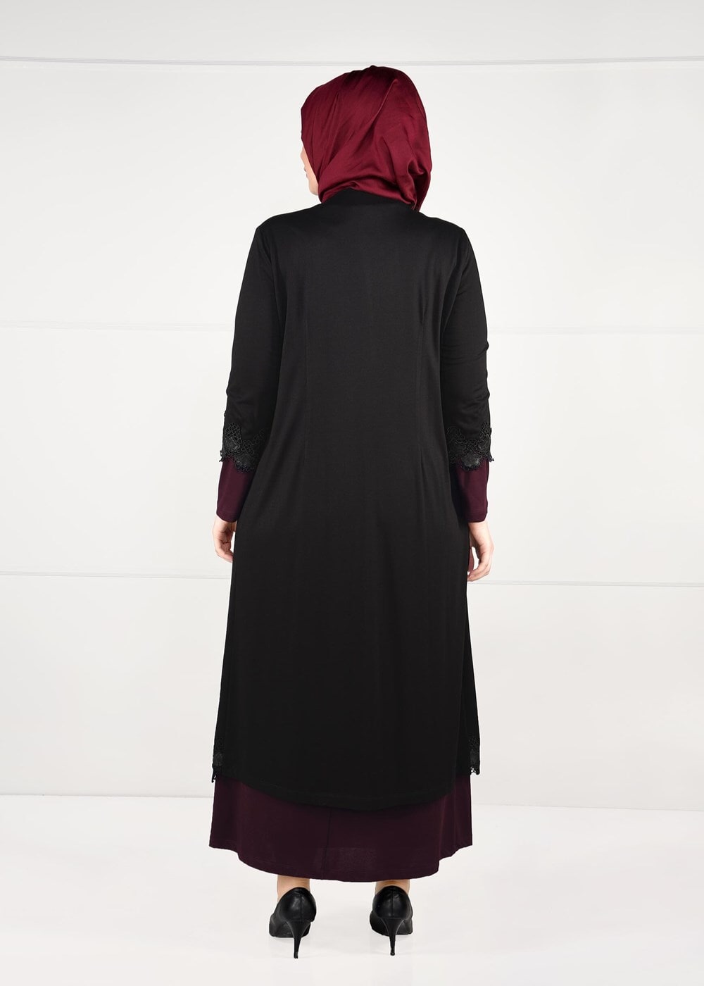 Vêtements hijab ROUGE BORDEAUX ROBE & COSTUME À GUIPURES 2657 