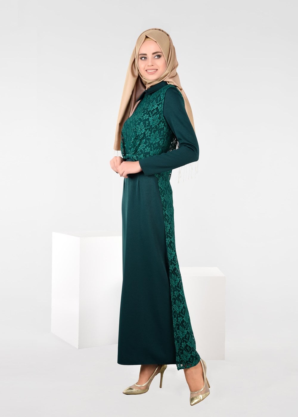Tesettür giyim YEŞİL DANTEL DETAYLI 2&prime;Lİ ELBİSE 4701