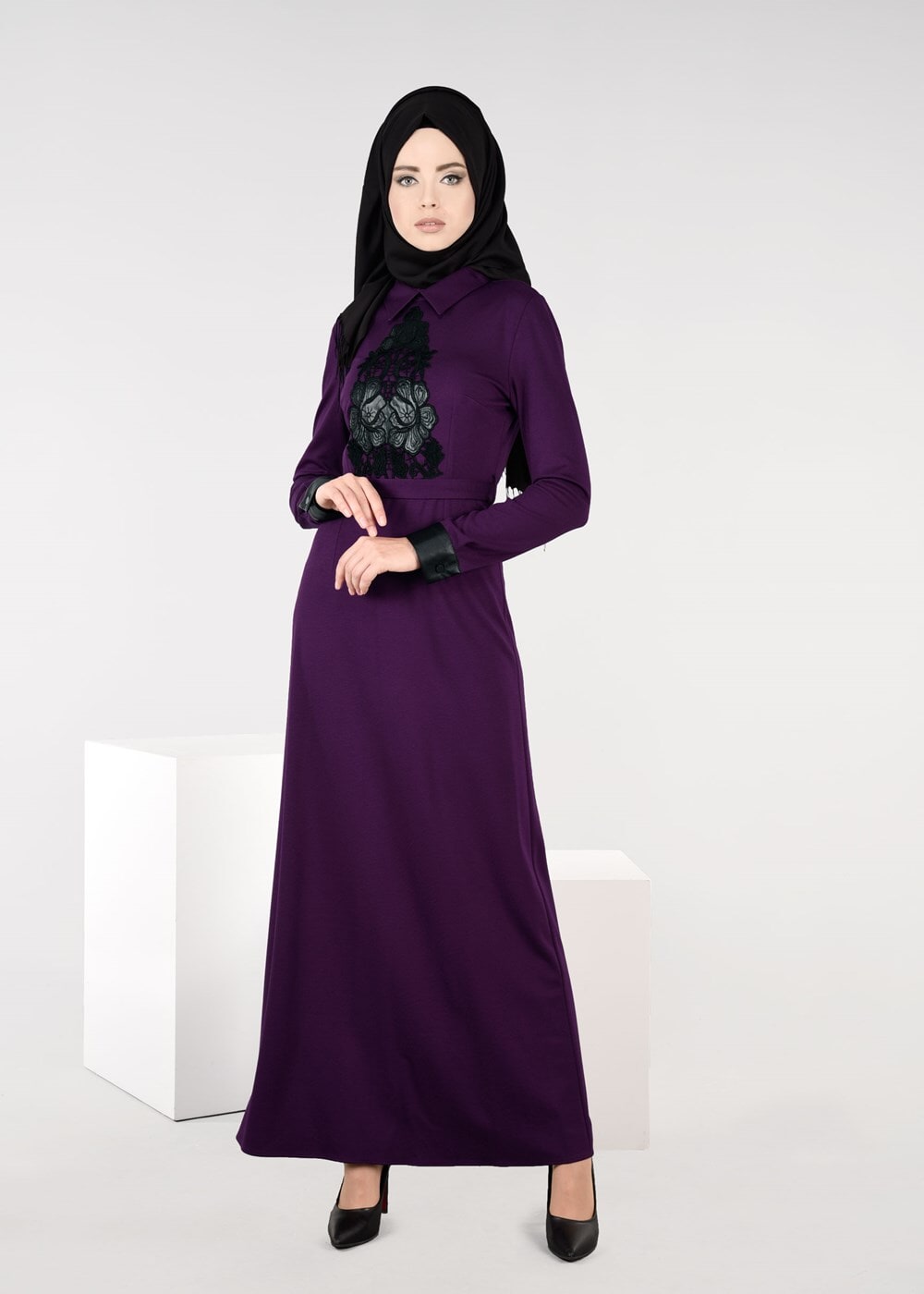 Tesettür giyim MOR GÜPÜR İŞLEMELİ ELBİSE 4907 