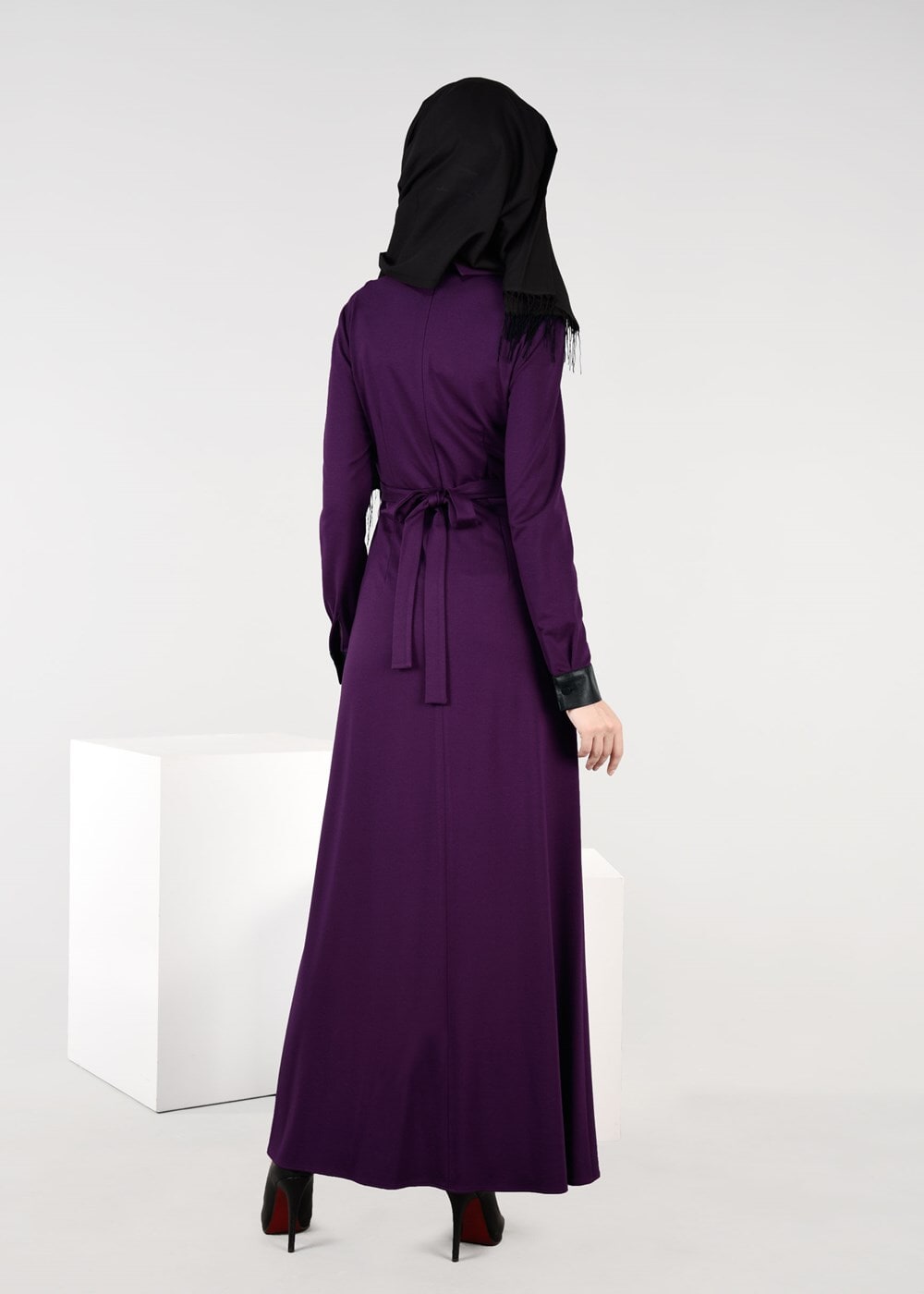 Tesettür giyim MOR GÜPÜR İŞLEMELİ ELBİSE 4907 