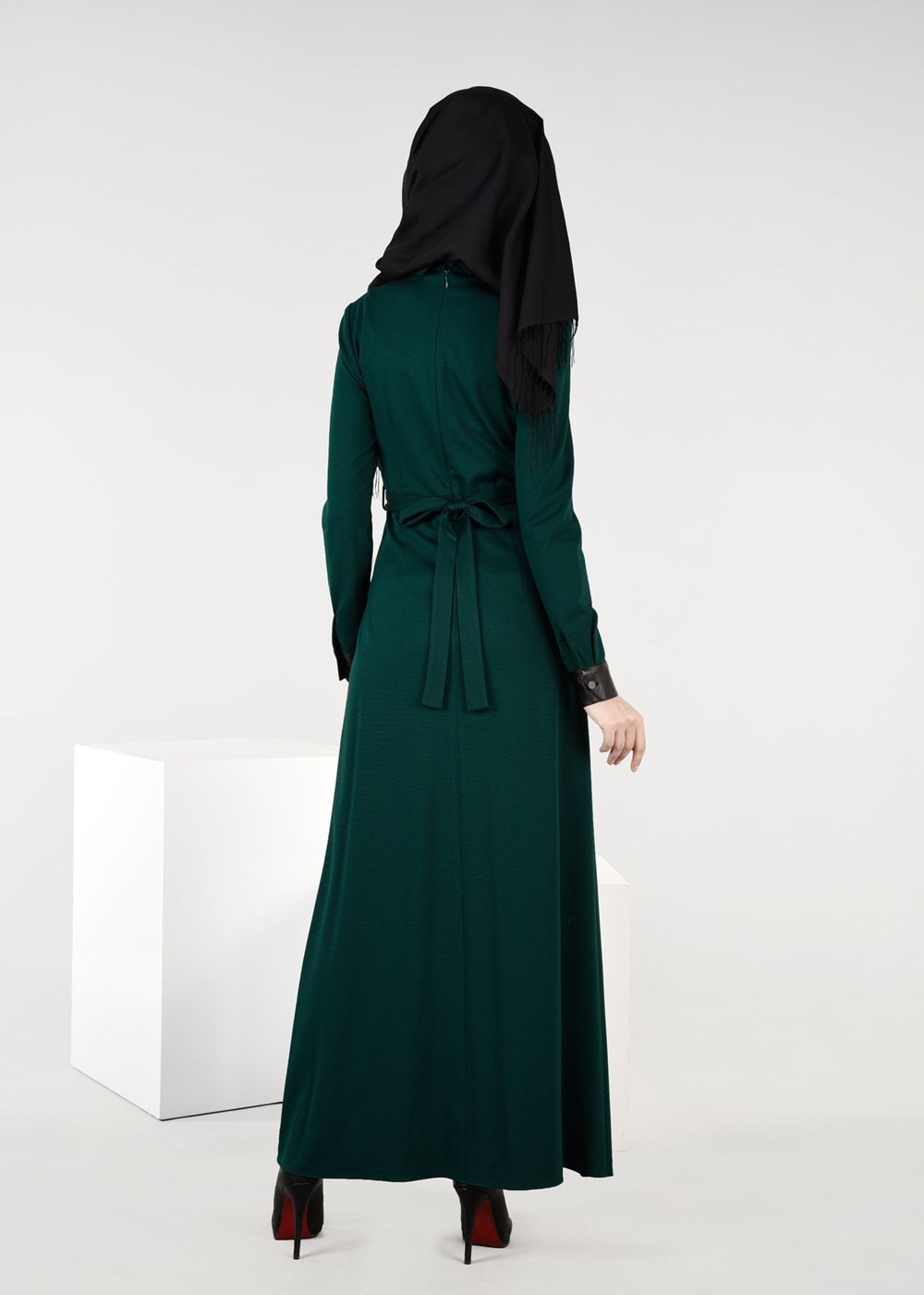 Tesettür giyim YEŞİL GÜPÜR İŞLEMELİ ELBİSE 4907 