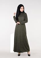 Tesettür giyim HAKİ YAKASI KUŞ GÖZÜ DETAYLI KEMERLİ ELBİSE 4946