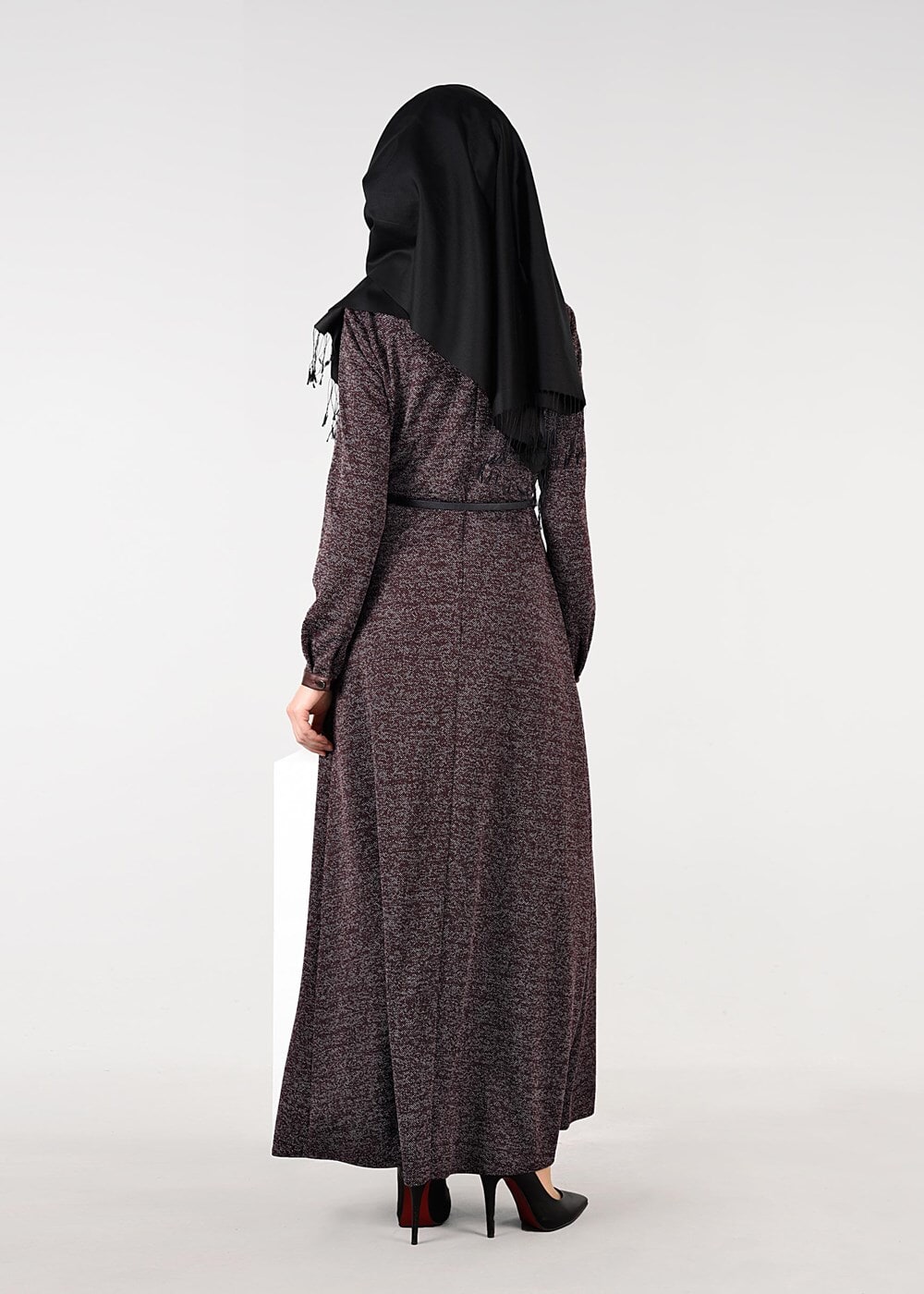 Tesettür giyim MÜRDÜM YAKASI KUŞ GÖZÜ DETAYLI KEMERLİ ELBİSE 4946