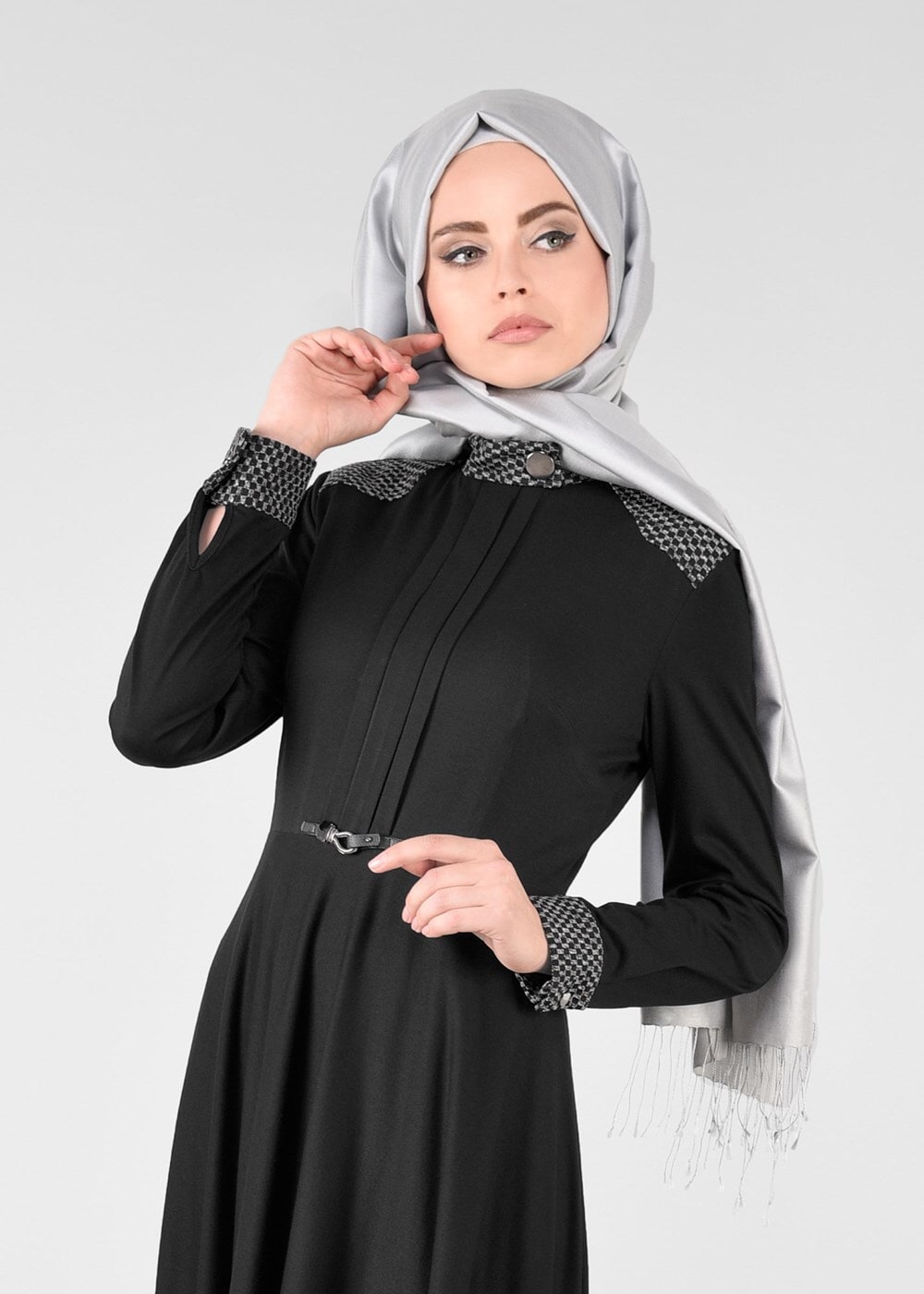 Tesettür giyim SİYAH KLOŞ ELBİSE 4961