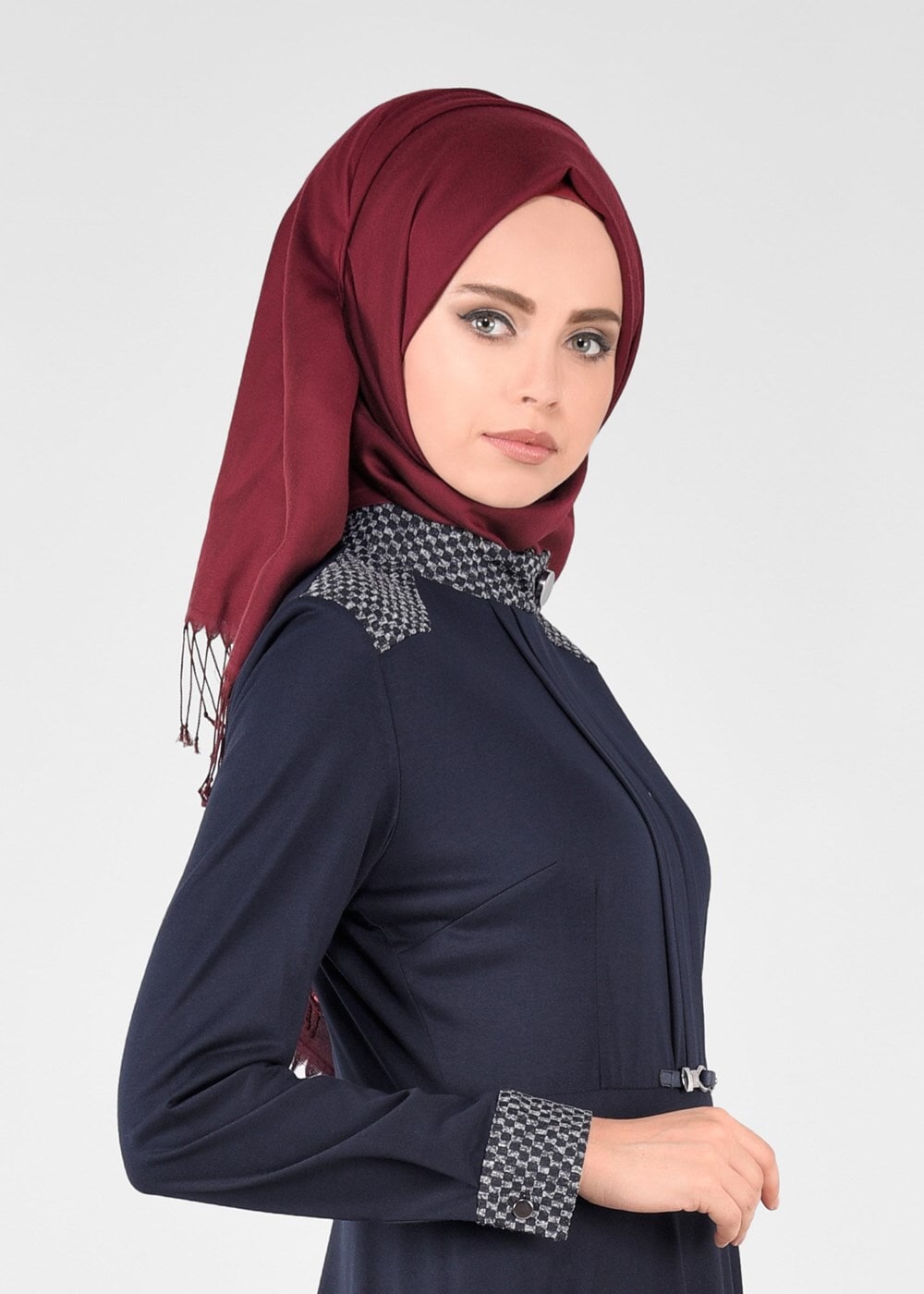 Tesettür giyim LACİVERT KLOŞ ELBİSE 4961