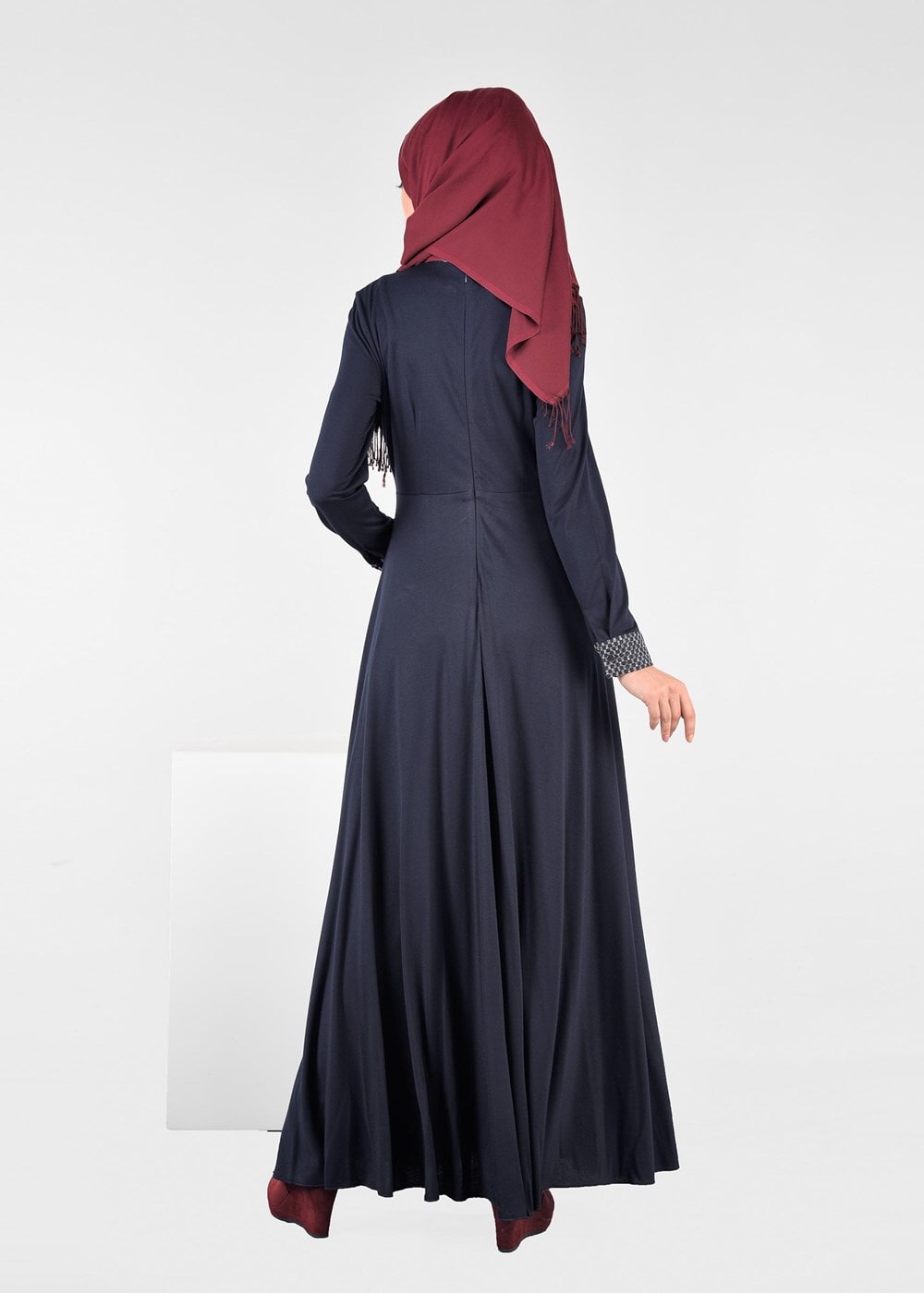 Tesettür giyim LACİVERT KLOŞ ELBİSE 4961