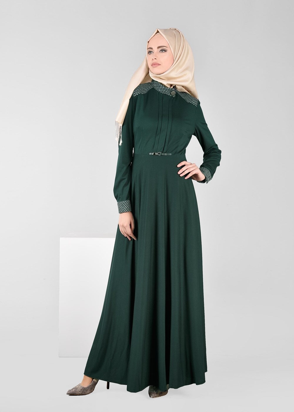 Tesettür giyim YEŞİL KLOŞ ELBİSE 4961