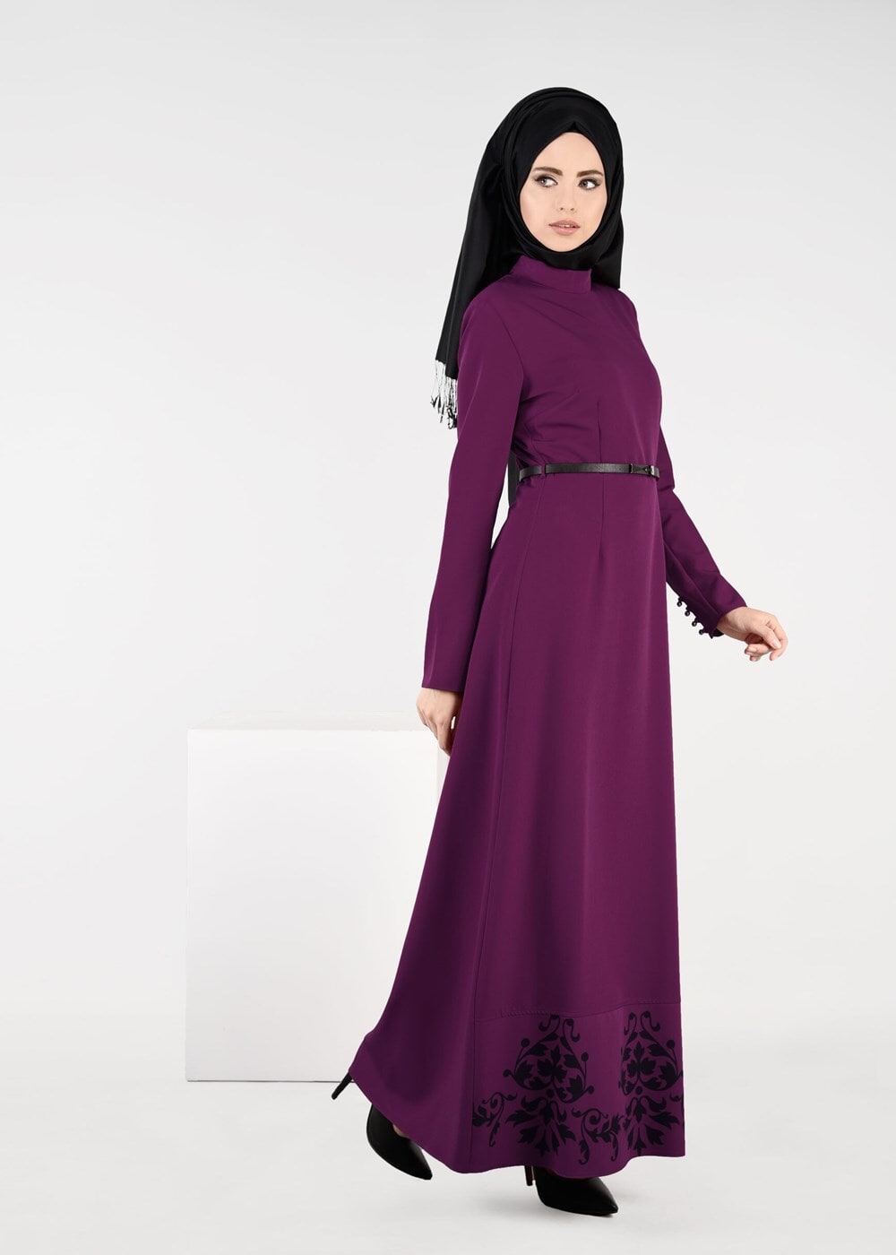 Tesettür giyim MOR NAKIŞ DETAYLI ŞAL YAKA ELBİSE 4963